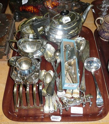 Lot 412 - Silver pocket flask, silver teaspoons and a quantity of plated wares