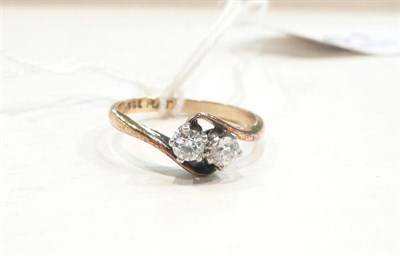 Lot 461 - A diamond two stone ring