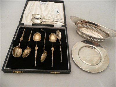 Lot 511 - Cased silver teaspoons, silver oval-shaped dish, two silver wafer trays, teaspoons, etc