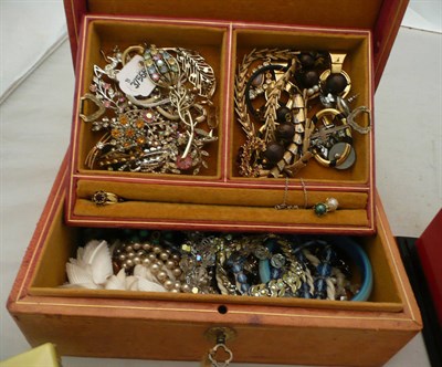 Lot 520 - A jewellery boxes containing assorted bead necklaces, stone set jewellery, earrings, dress...