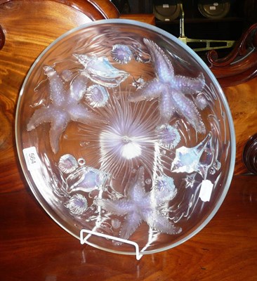 Lot 564 - Verlys sealife dish in opalescent glass