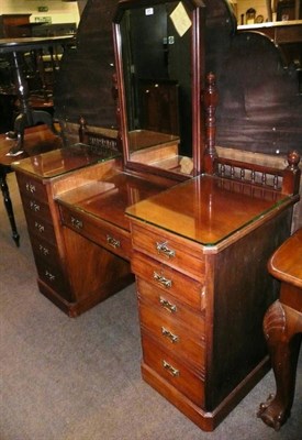 Lot 847 - A Victorian mahogany dressing table