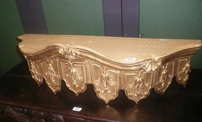 Lot 859 - Giltwood and composition Corona