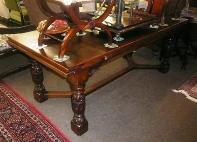 Lot 861 - Oak draw-leaf refectory table