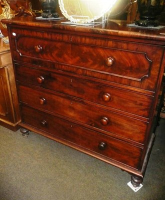 Lot 866 - Victorian mahogany four height chest