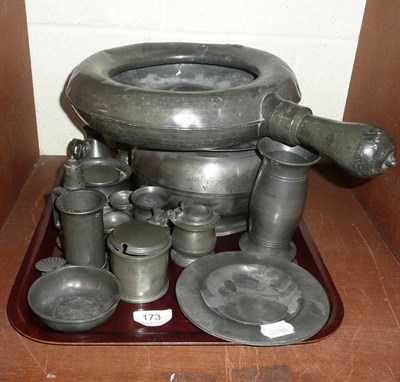 Lot 173 - Collection of assorted pewter