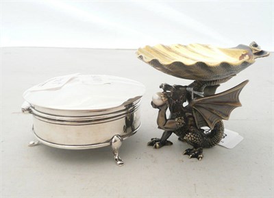 Lot 438 - Hinged silver jewellery box (inscribed) and a modern silver limited edition shell shaped salt, 9 oz