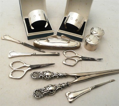 Lot 446 - Two silver napkin rings, manicure set etc