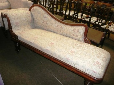 Lot 740 - Victorian mahogany framed chaise longue