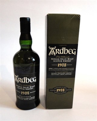 Lot 1009 - Ardbeg 1975 Edition, Single Islay Malt Scotch Whisky, bottled in 1999, 70Cl., 43% Vol., in original