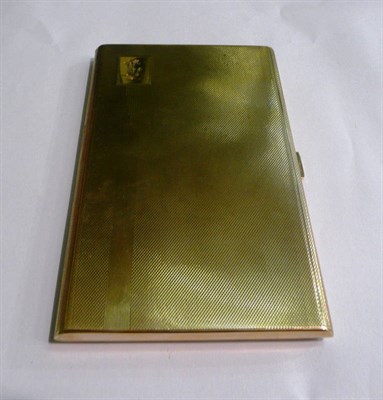 Lot 22 - A 9ct gold cigarette case, 186g approx