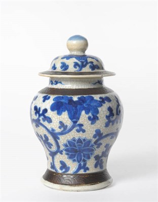 Lot 125 - Late 19th century crackle glaze vase