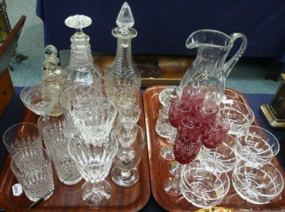 Lot 252 - Quantity of assorted glassware on two trays