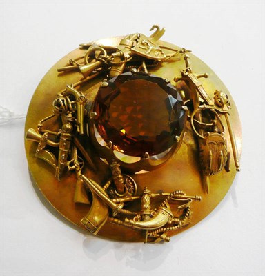 Lot 24 - A Victorian Scottish silver gilt brooch