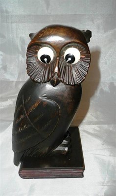 Lot 134 - A novelty clock in the form of an owl