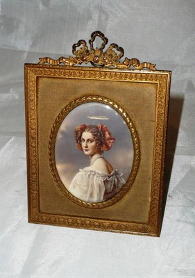 Lot 145 - Gilt framed miniature portrait of a lady