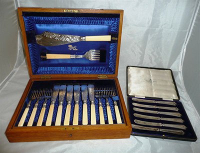 Lot 175 - Silver mounted fish cutlery and six silver handled knives *