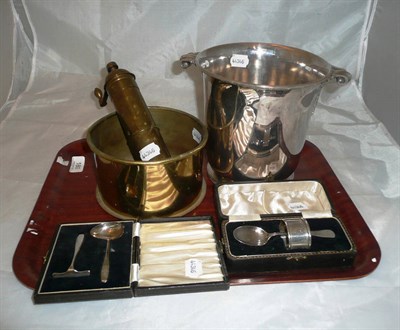 Lot 180 - Harrods plated cooler, cased silver baby spoon and push and a cased Christening napkin and...