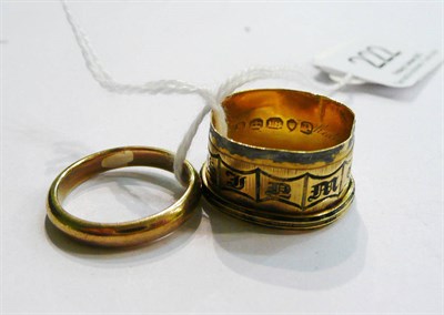 Lot 222 - An 18ct gold mourning ring (a.f.) and a 9ct gold band ring