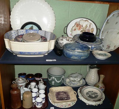 Lot 272 - Two shelves of 19th century and later ceramics including child's transfer printed plate,...