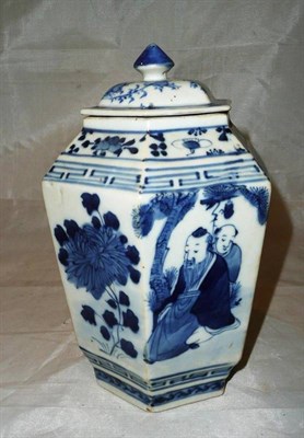 Lot 302 - A Chinese blue and white vase with associated cover *