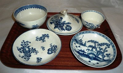 Lot 307 - Two 18th century Worcester blue and white saucers, two tea bowls and a blue and white lid *