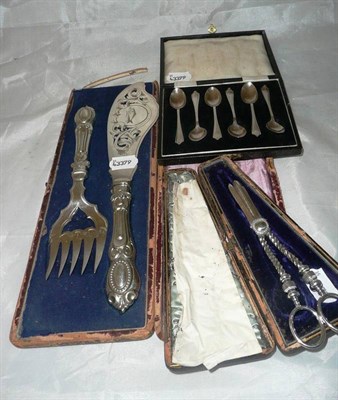 Lot 360 - A cased set of six silver coffee spoons, plated grape scissors and cased plated fish servers  #