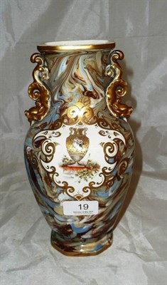 Lot 19 - An English porcelain agateware vase with gilt decoration