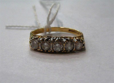 Lot 131 - An 18ct gold diamond five stone ring, total diamond weight 0.50 ct approximately