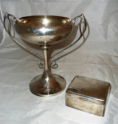 Lot 301 - A silver footed bowl and a silver cigarette box