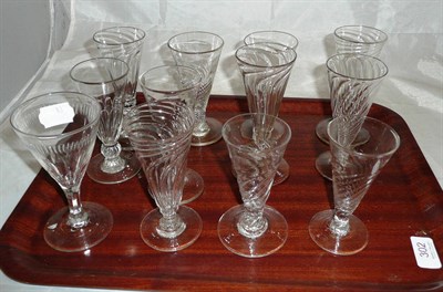 Lot 302 - Twelve various glasses