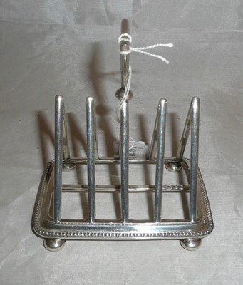 Lot 324 - Victorian silver toast rack