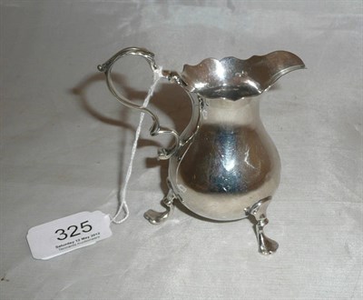 Lot 325 - Georgian silver cream jug