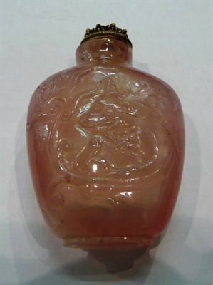 Lot 478 - A rose quartz carved snuff bottle