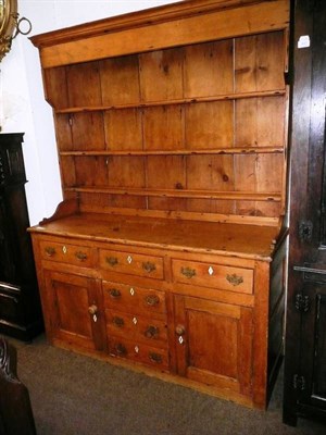 Lot 658 - Pine Welsh dresser and rack