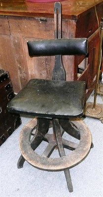 Lot 1100 - A late 19th/early 20th century swivel chair