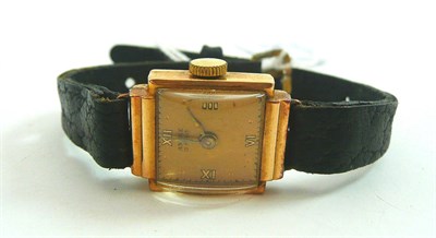 Lot 152 - Lady's wristwatch stamped 18k