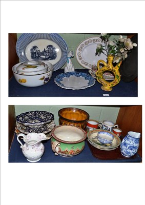 Lot 254 - Two shelves of 19th century and later ceramics, including chamber pot, comports, Susie Cooper...