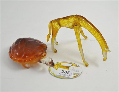 Lot 285 - Lalique brown turtle and a glass giraffe with mirrored pool