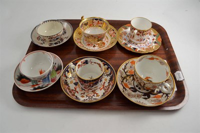 Lot 514 - An 18th century Newhall tea bowl and saucer, 18th century tea bowl and saucer, four cabinet...