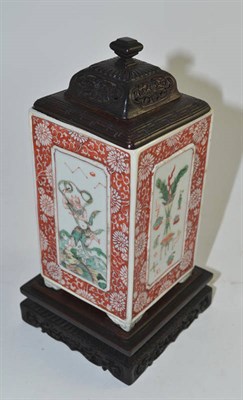 Lot 516 - A Chinese porcelain brush pot, Kangxi (1662-1722) with associated wood cover and stand,...