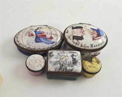 Lot 581 - Five 18th century Staffordshire pill boxes