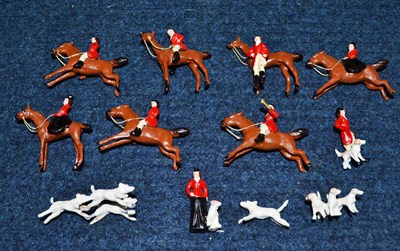 Lot 619 - Collection of lead hunt miniatures