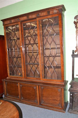 Lot 647 - George III glazed bookcase