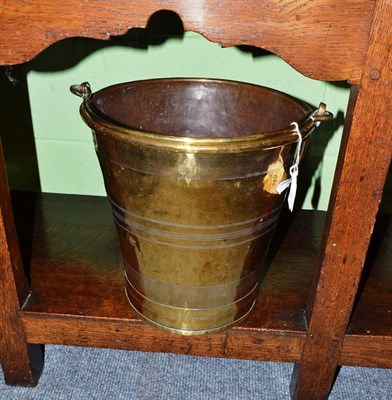 Lot 840 - A Georgian brass cream pail