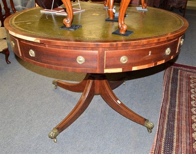 Lot 887 - Inlaid mahogany drum table with leather skiver top (a.f.)