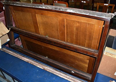 Lot 1139 - Oak plate rack