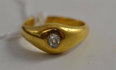 Lot 137 - A gypsy-set old cut diamond ring