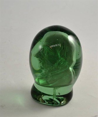 Lot 163 - A green glass paperweight with sulphate bust portrait of Washington