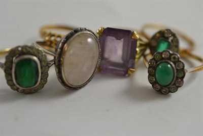 Lot 507 - A 9ct gold amethyst ring, a diamond ring (a.f), assorted paste rings (6)